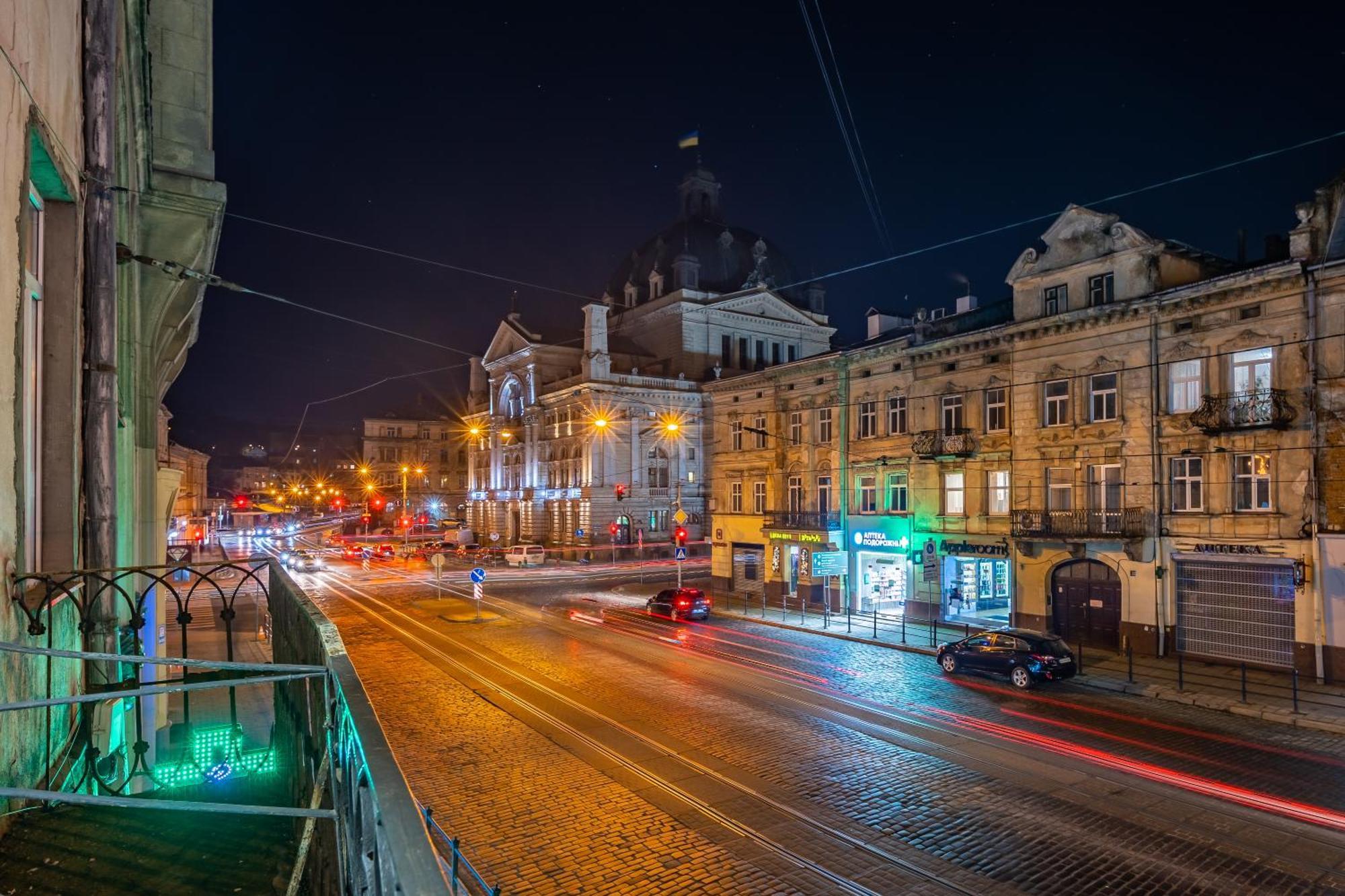 Your Sweet Home In Lviv Near Opera Exterior photo